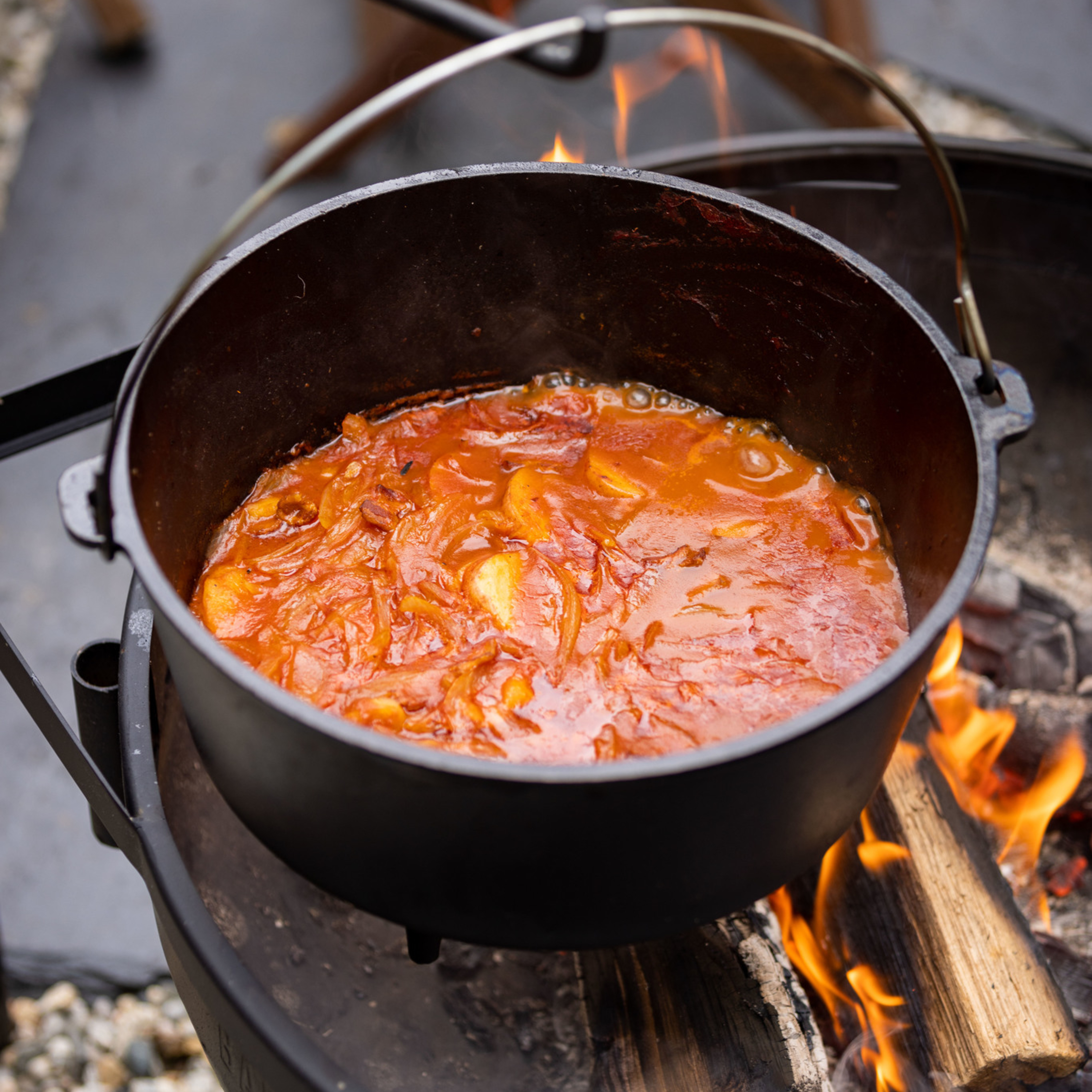 How to Make Soup in Dutch Oven on Grill: Easy, Flavorful Recipes