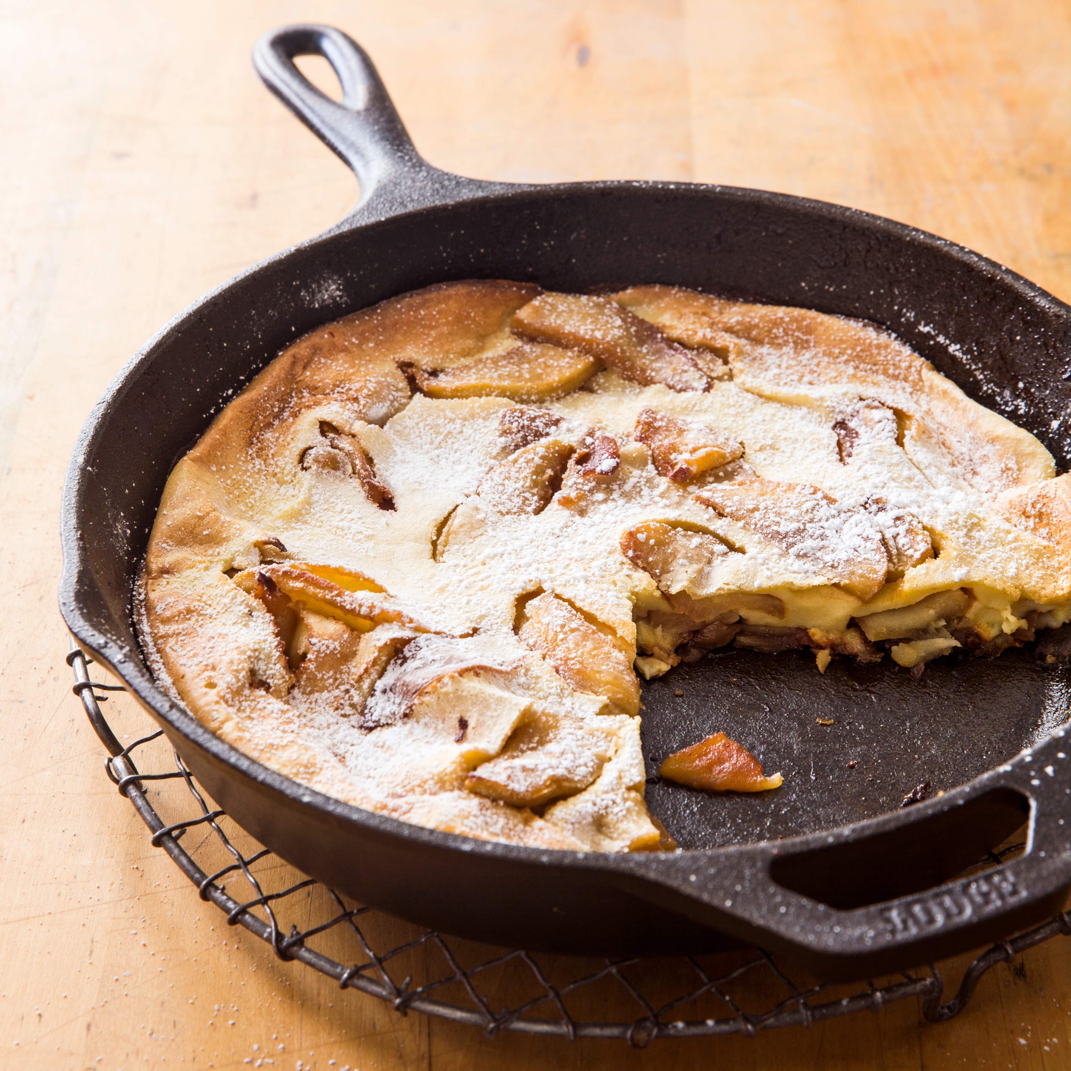 German Apple Pancake Recipe {Apple Oven Pancake}