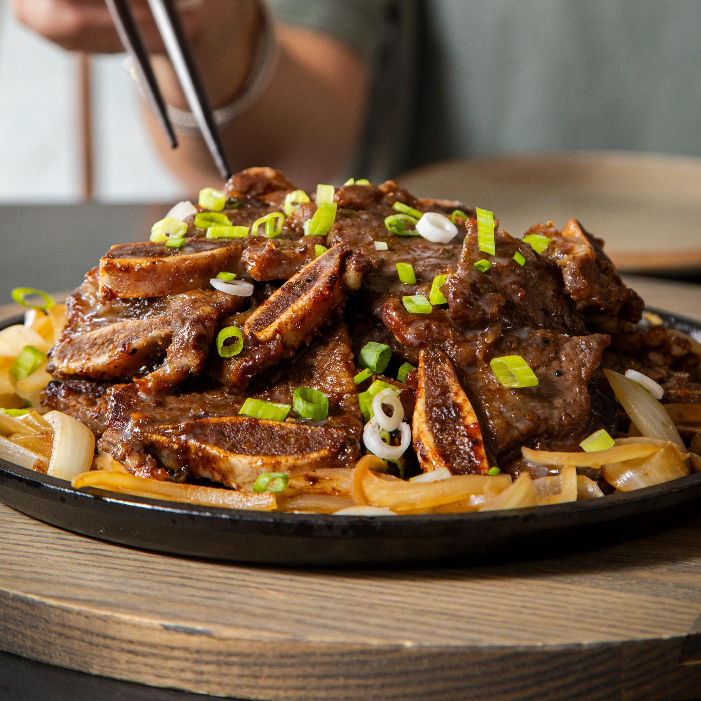 LA Galbi 갈비 (Korean BBQ Short Ribs)