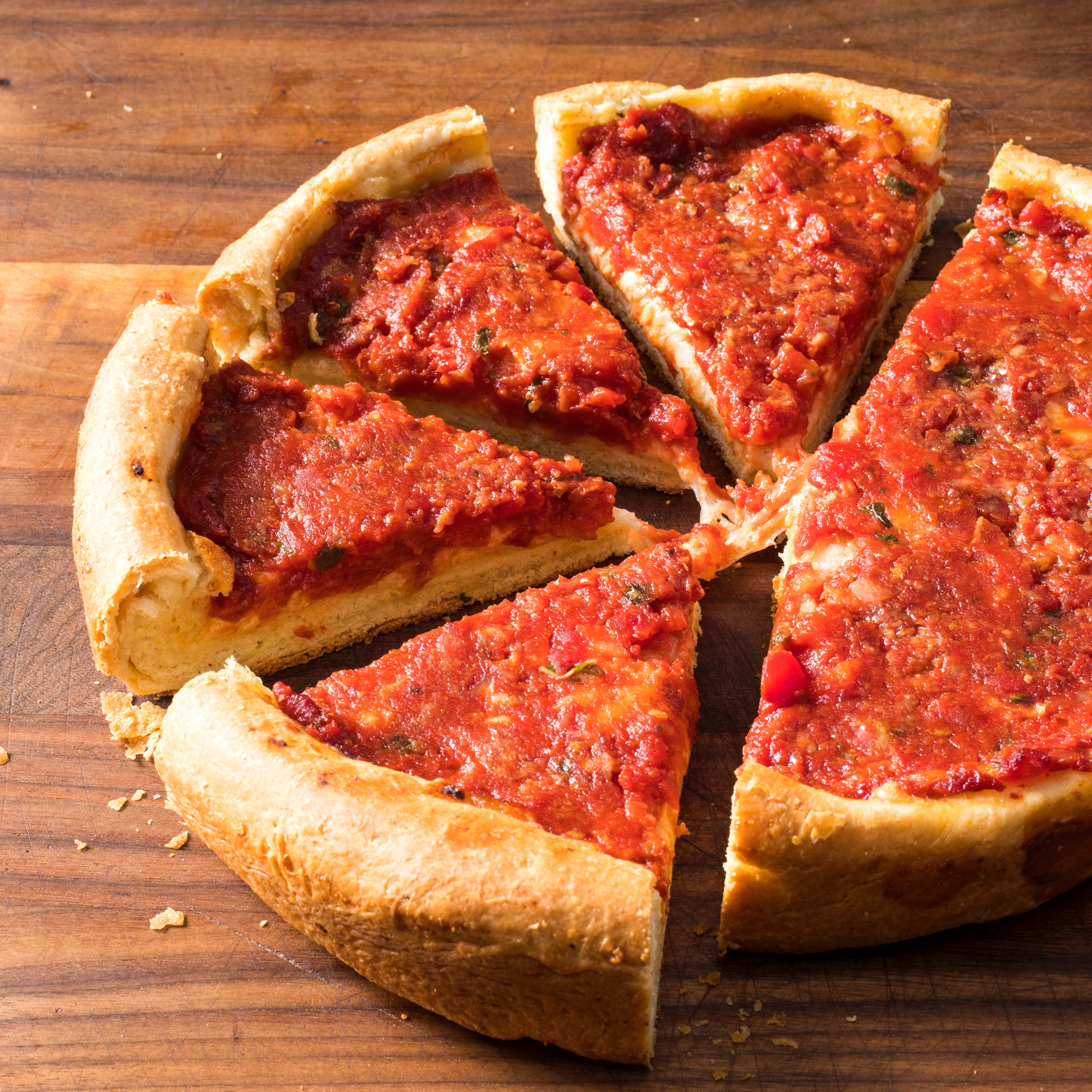 Chicago Style Deep Dish Pans