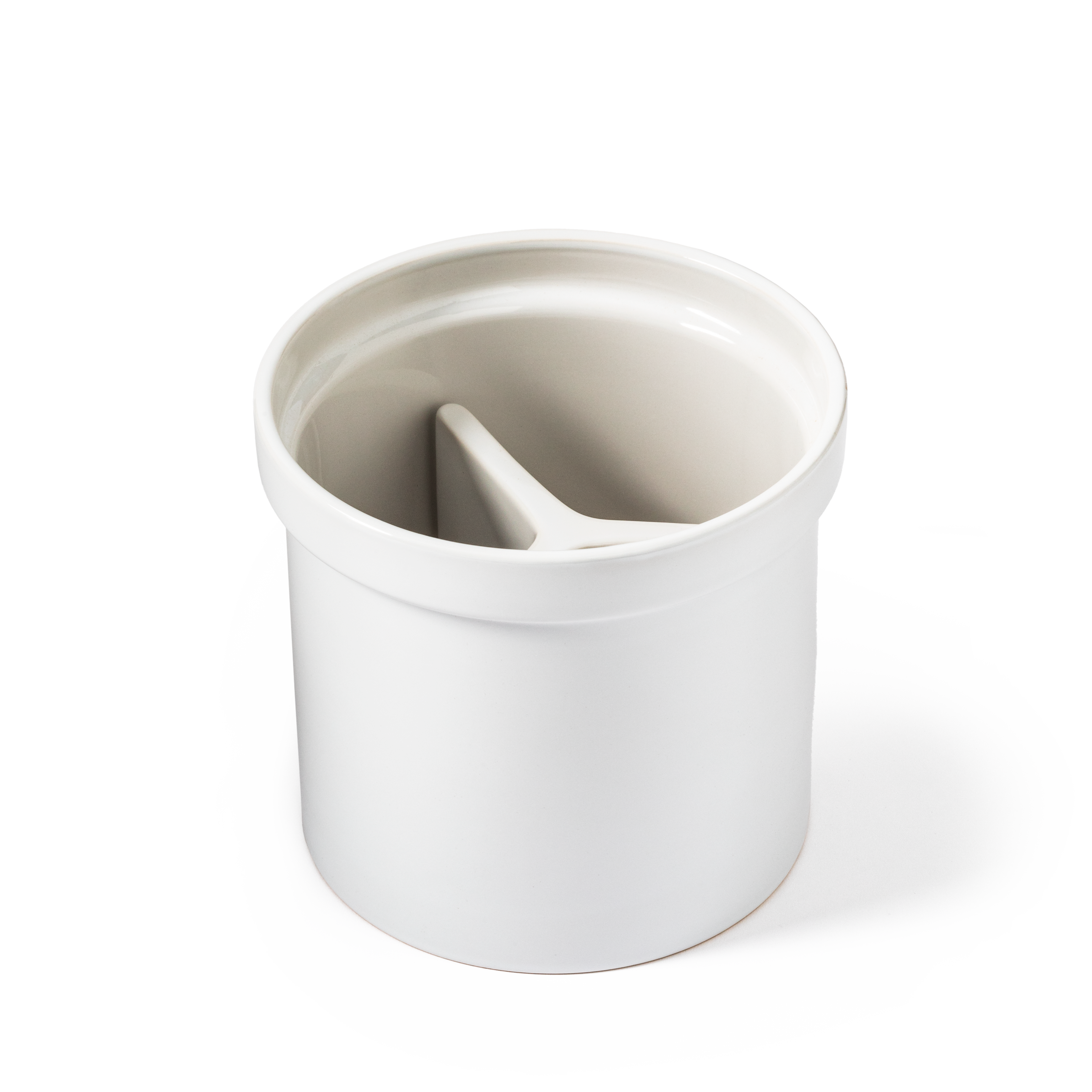 https://res.cloudinary.com/hksqkdlah/image/upload/SIL_Kitchen-Equipment_William-Sonoma_Ceramic-Partitioned-Utensil-Holder_890702_9421_tflcz2.png