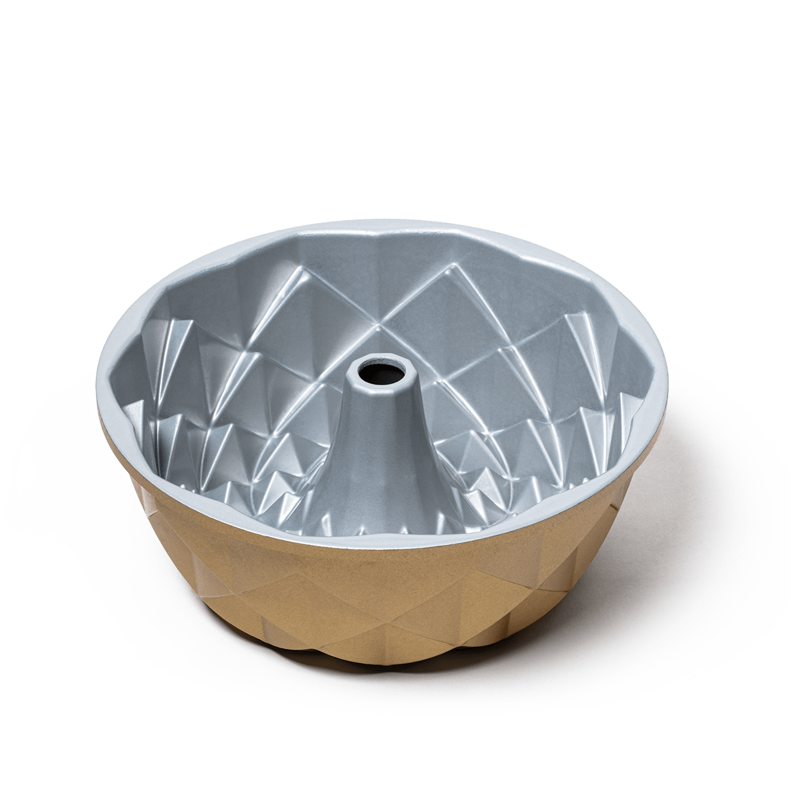 Nordic Ware Vintage Star Bundt Pan, cocoa/metal