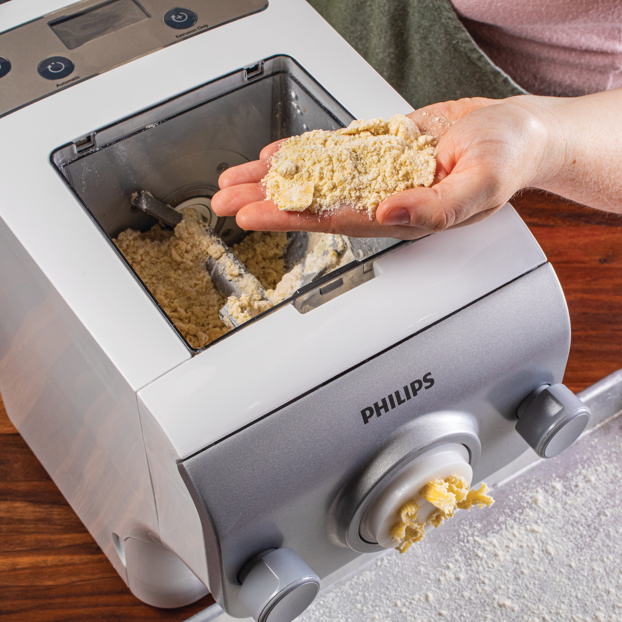 Product Testing: Philips Pasta Maker - Suzie The Foodie