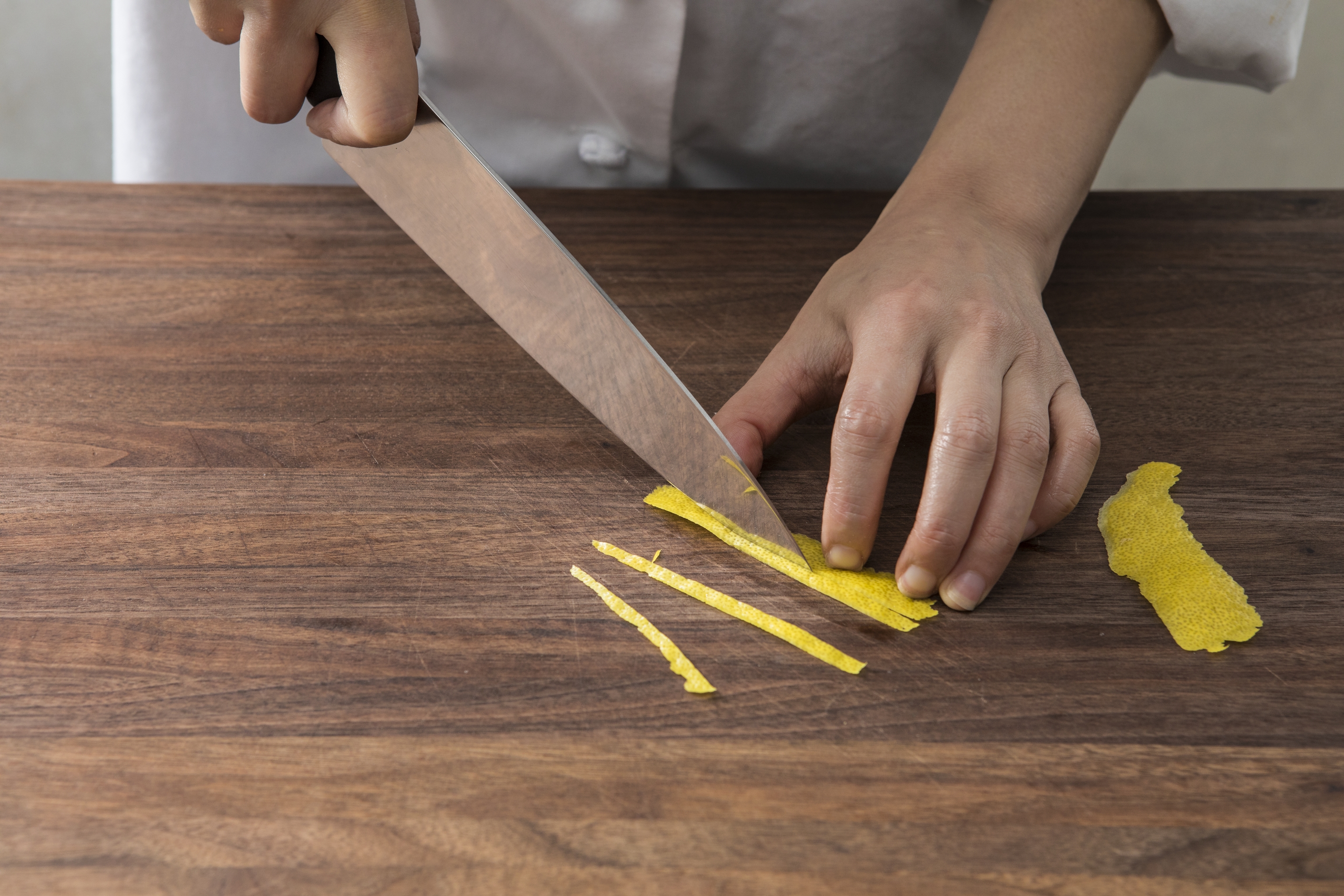 Lemon Tool for Kitchen - CitrusTool with Channel Knife，Citrus Peeler for  Cocktails