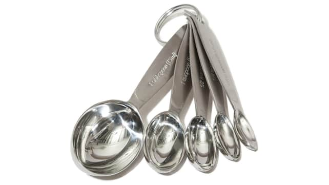 Measuring spoons