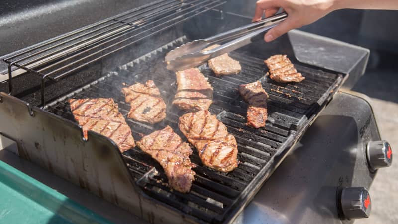 Why You Should Be Grilling Skirt Steak