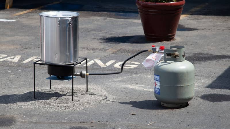 How to Check Your Propane Gas Grill or Fryer for Leaks