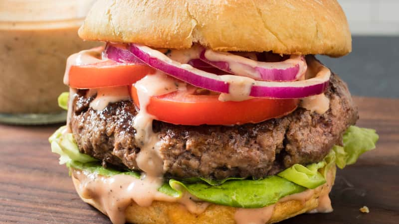 How to Make Pub-Style Burger Sauce at Home