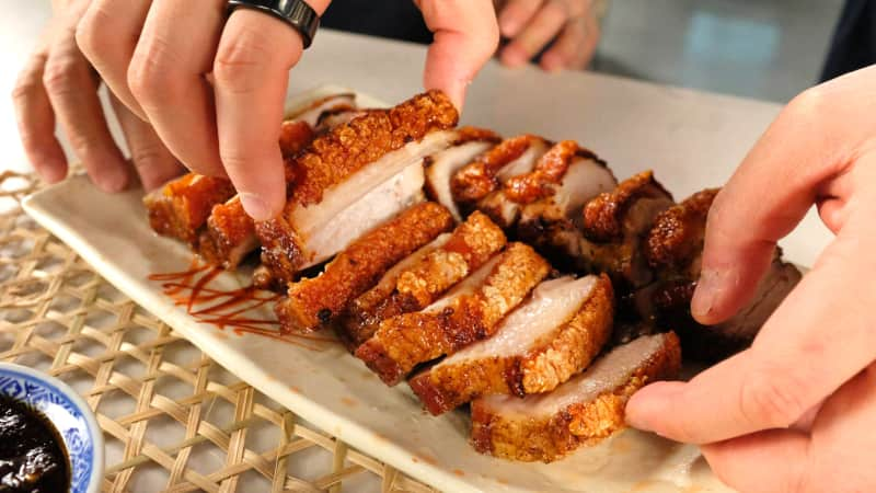 How to Make Chinese Crispy Roast Pork 脆皮燒肉