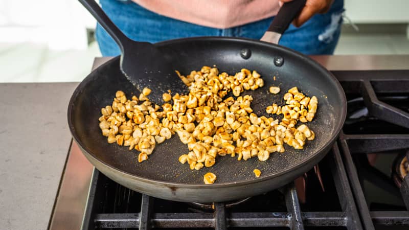 How to Toast Nuts at Home