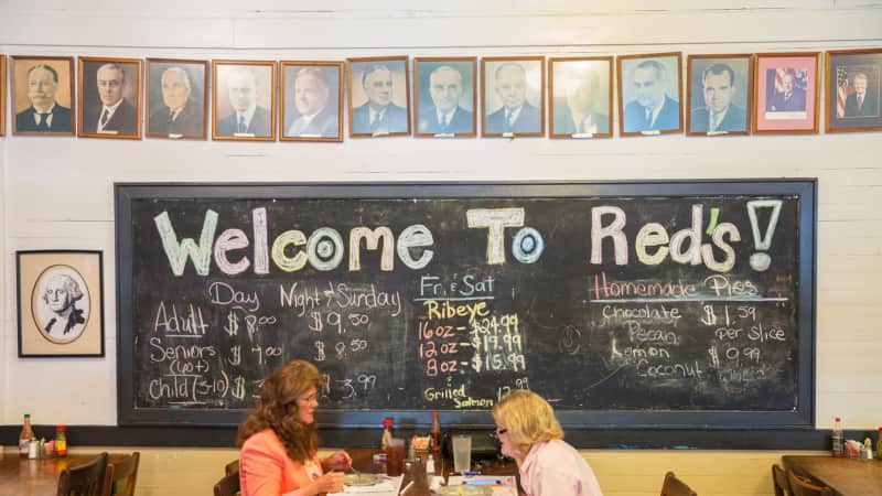 A Sampling of Alabama’s Finest Soul Food