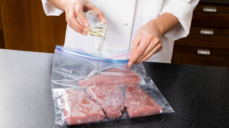 Why Ziploc bags are perfectly safe for sous vide cooking - CNET