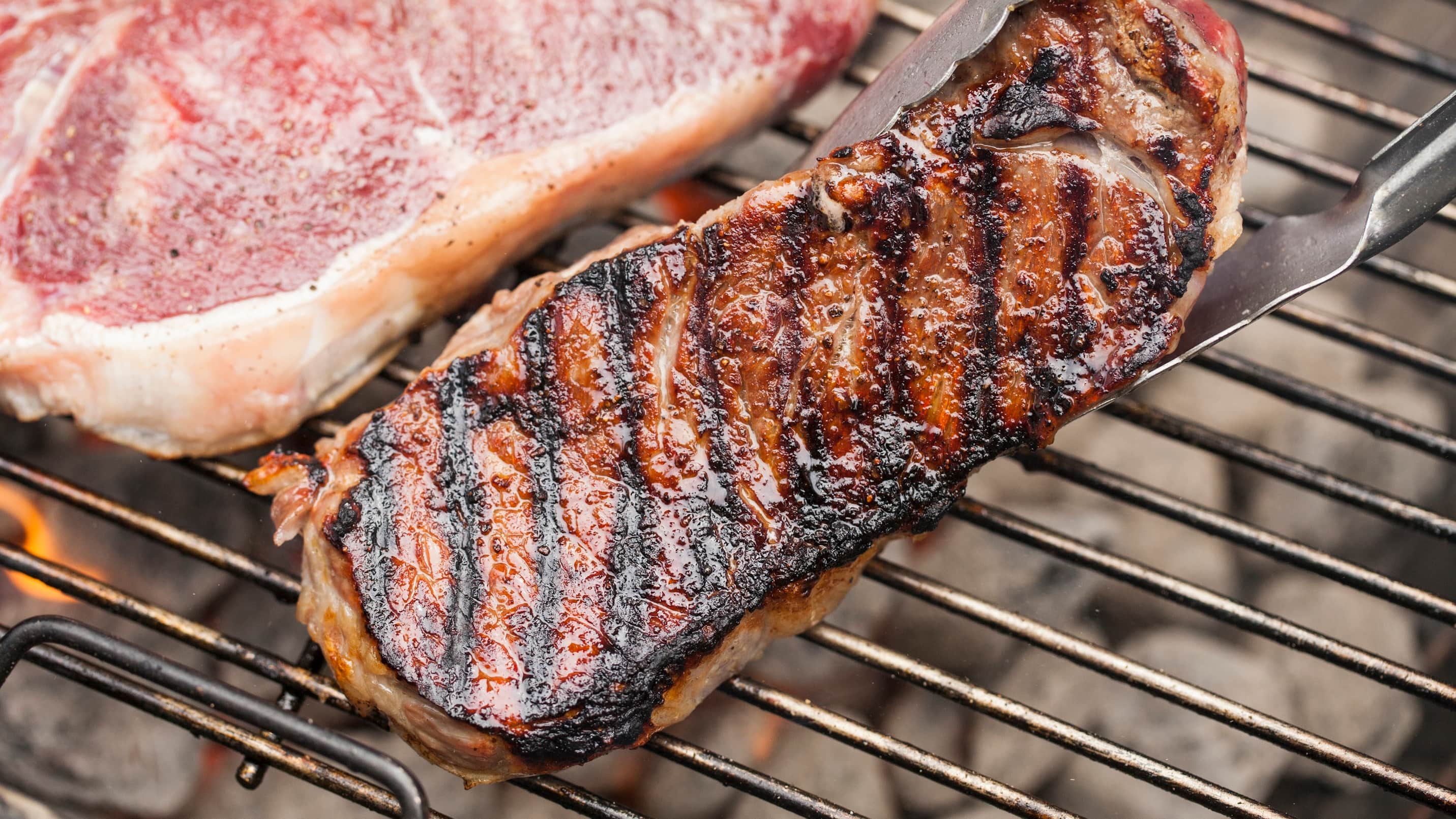 Why You Should Sprinkle Sugar On Your Steak America #39 s Test Kitchen