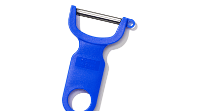 This Rotary Fruit & Vegetable Peeler Pleasantly Surprised Us Plastic Rotary  Fruit & Vegetable Peeler Review - Mishry (2023)