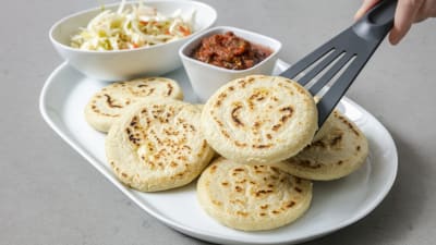 How to make pupusa dough