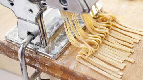 How To Make Fresh Pasta At Home: Easy Recipes & Lessons To Make