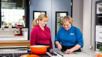 Bridget And Julia Talk Cooking And Tv