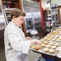 How To Clean a Wire Cooling Rack