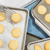 Which Baking Sheet Reigns Supreme - Flat or Rimmed?