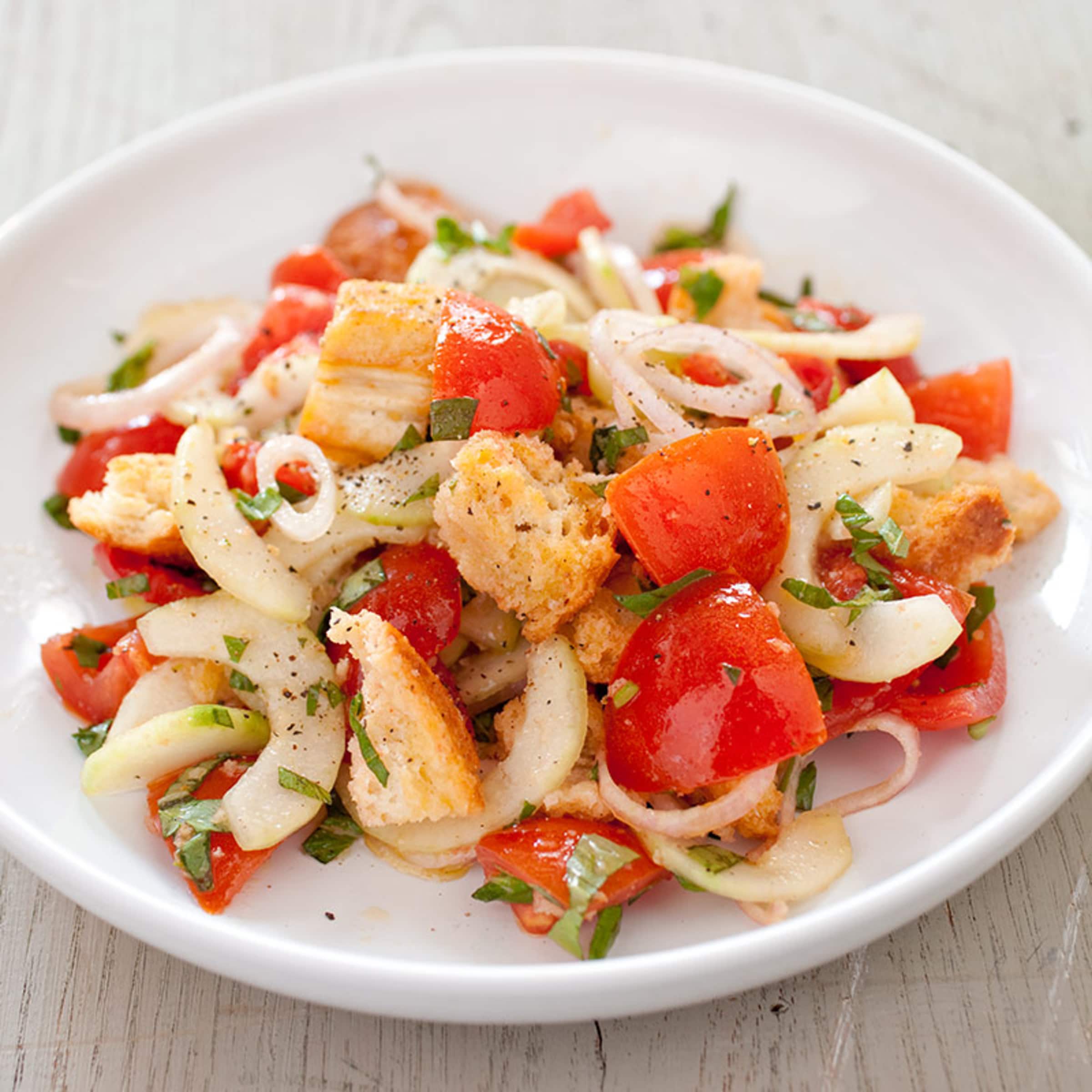 Panzanella (Italian Bread Salad)-image