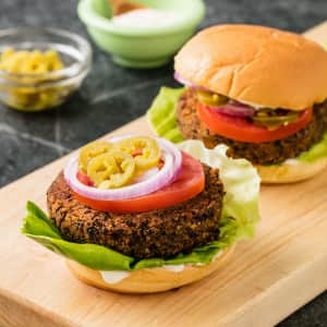 Spicy Black Bean Burgers-image