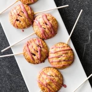 Chocolate-Cherry Pie Pops-image