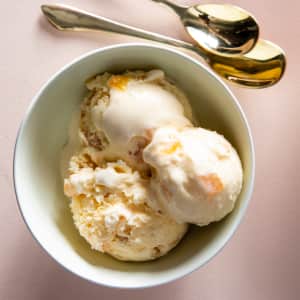 Fresh Peach Ice Cream-image