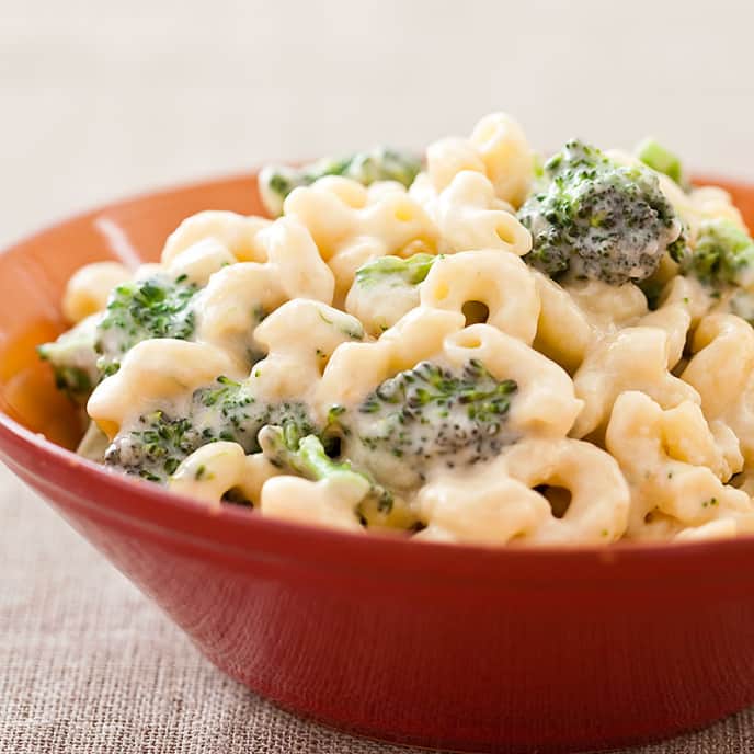 Skillet Broccoli Macaroni and Cheese America