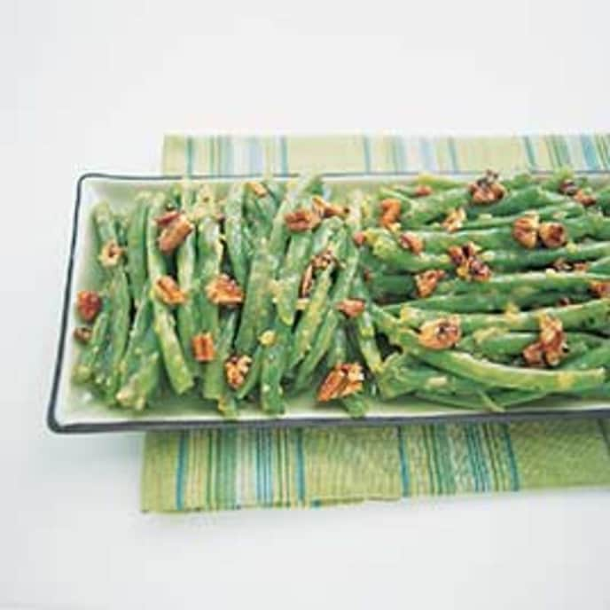 Garlic-Lemon Green Beans with Toasted Bread Crumbs