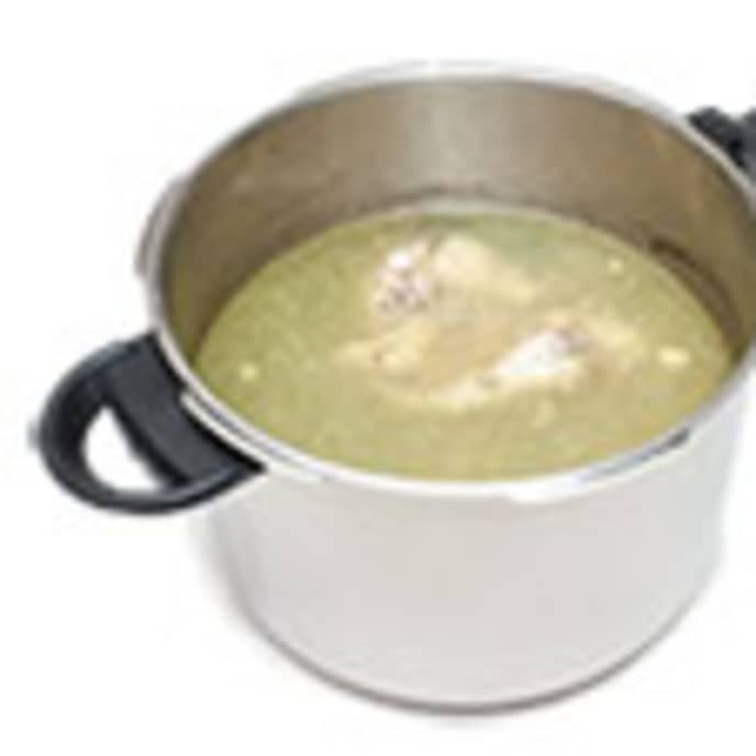 Making Stock Pot versus Pressure Cooker Cook's Illustrated