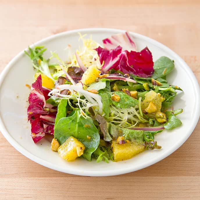 Green Salad with Oranges and Pistachios