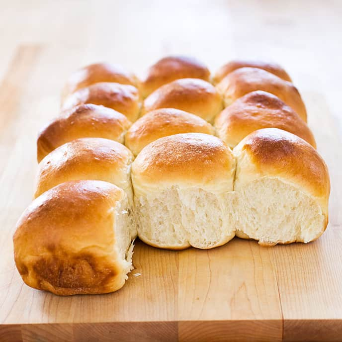 Fluffy Make-Ahead Dinner Rolls