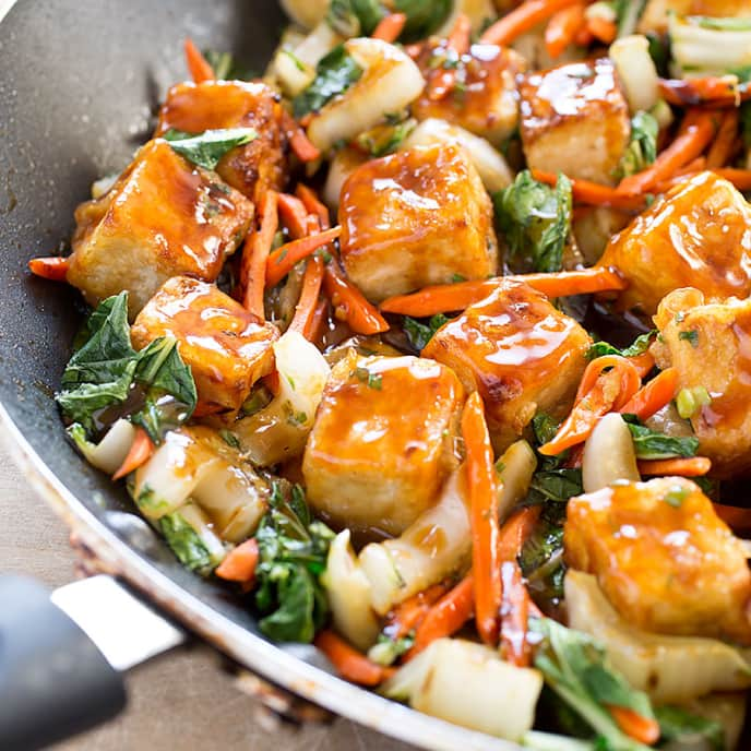 Stir-Fried Tofu and Bok Choy in Ginger Sauce