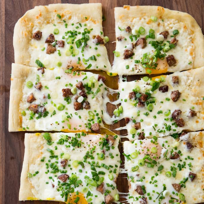 Chorizo and Manchego Breakfast Pizza