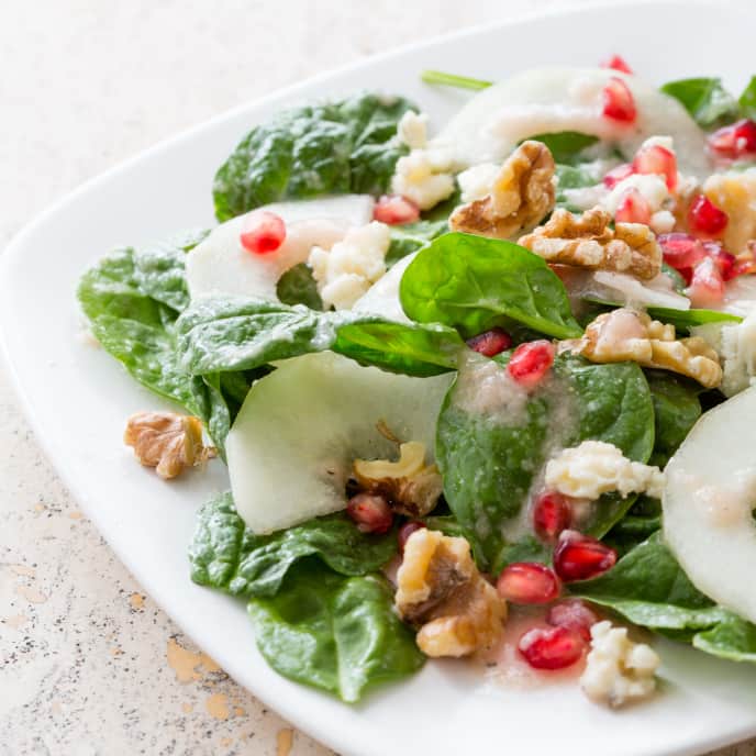 Spinach Salad With Gorgonzola And Pear Cook S Country
