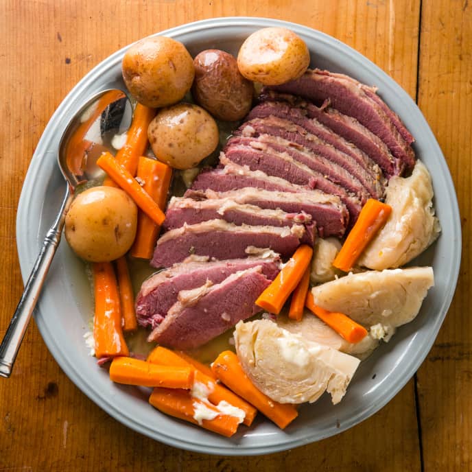 Slow-Cooker Corned Beef and Cabbage