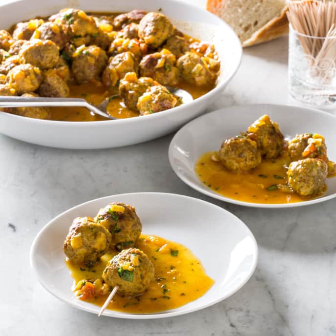 Cocktail Meatballs in TomatoSaffron Sauce (Albóndigas al Azafrán