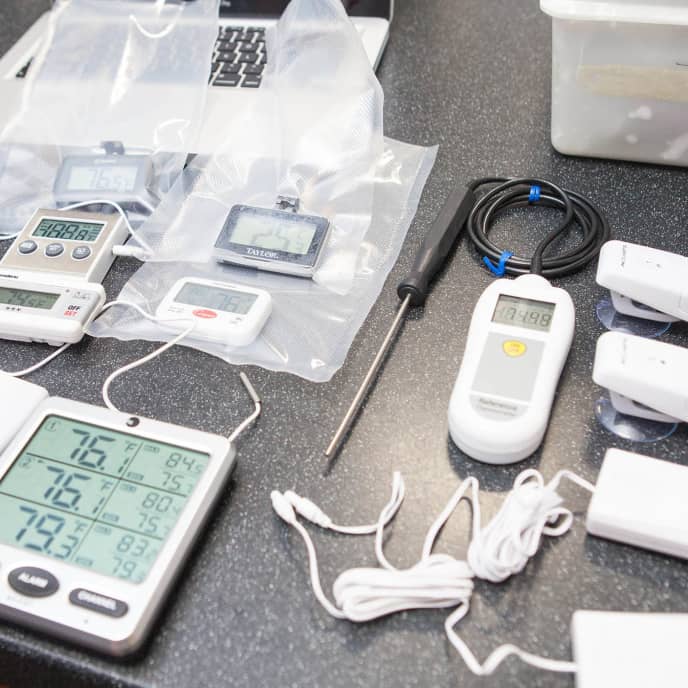 The Best Refrigerator/Freezer Thermometers America's Test Kitchen