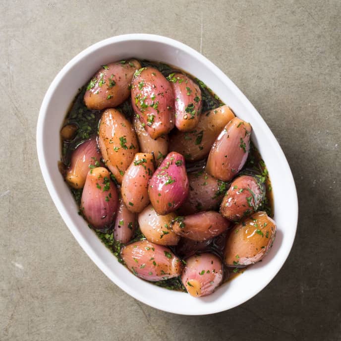 Caramel-Braised Shallots with Black Pepper