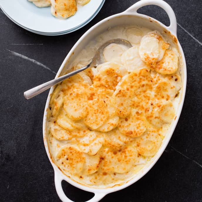 Creamy Scalloped Potatoes + Video