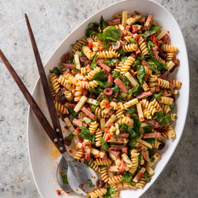 30Minute Fusilli Salad with Salami, Provolone, and SunDried Tomato