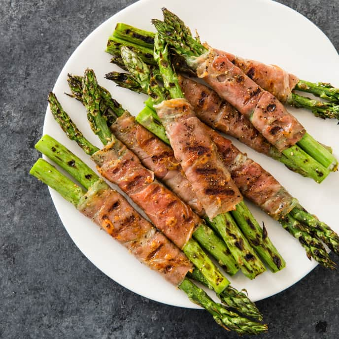 Grilled Prosciutto-Wrapped Asparagus