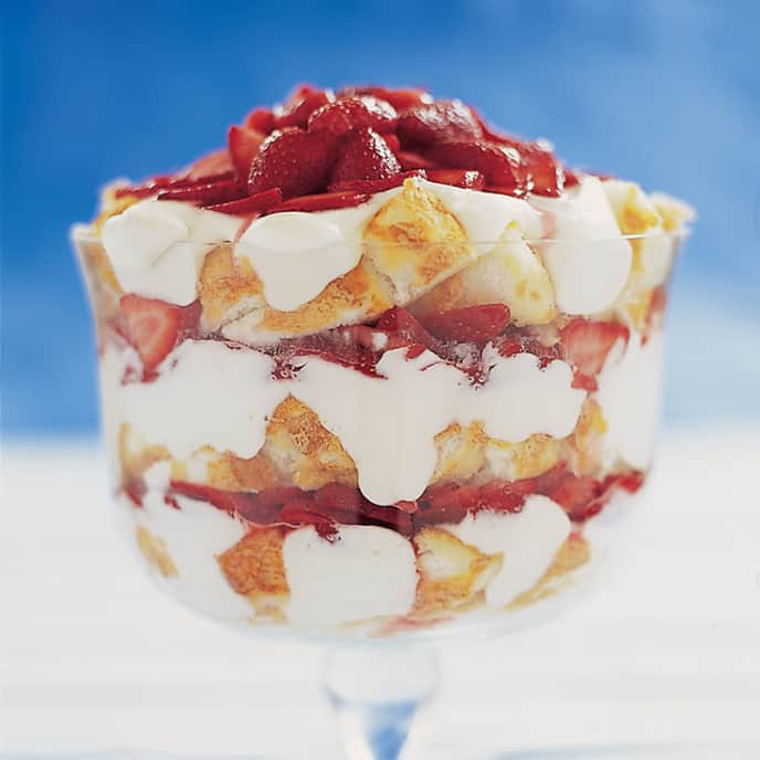 Quick Strawberry Trifle