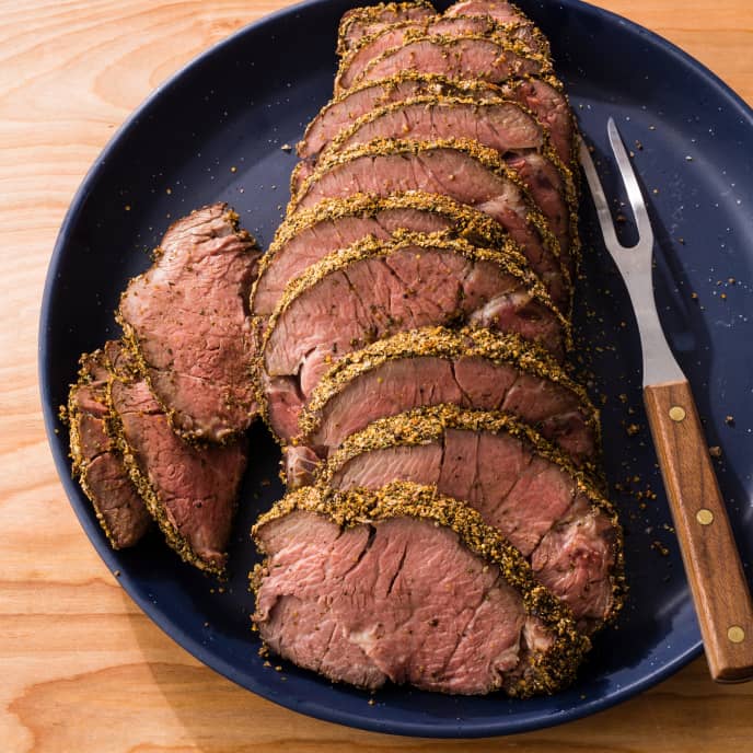 Sous Vide Peppercorn-Crusted Roast Beef