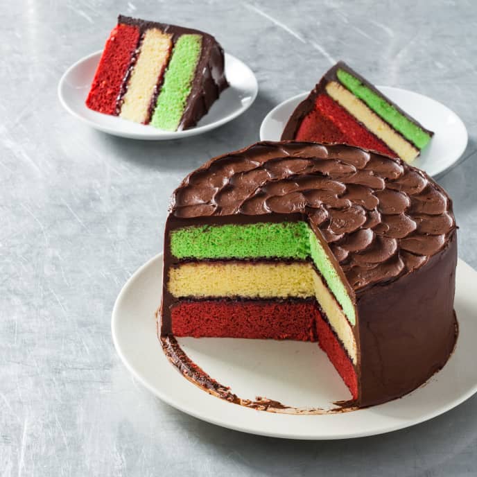 Italian Flag Cake