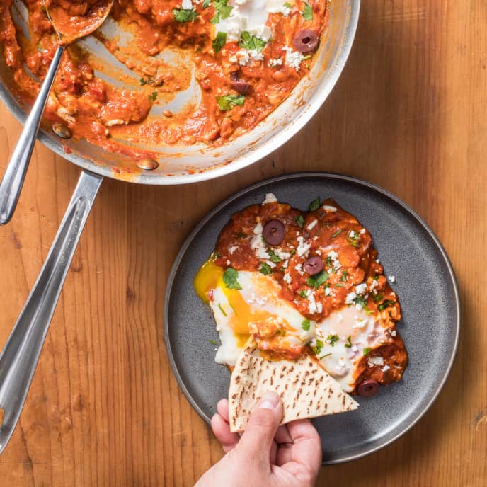 Eggs in Spicy Tomato and Roasted Red Pepper Sauce for Two (Shakshuka