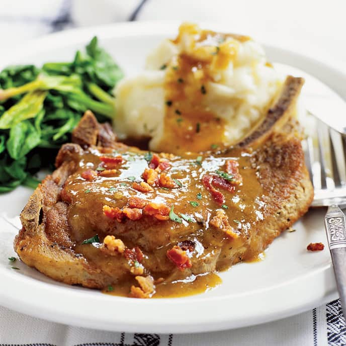 Slow-Cooked Smothered Pork Chops with Bacon