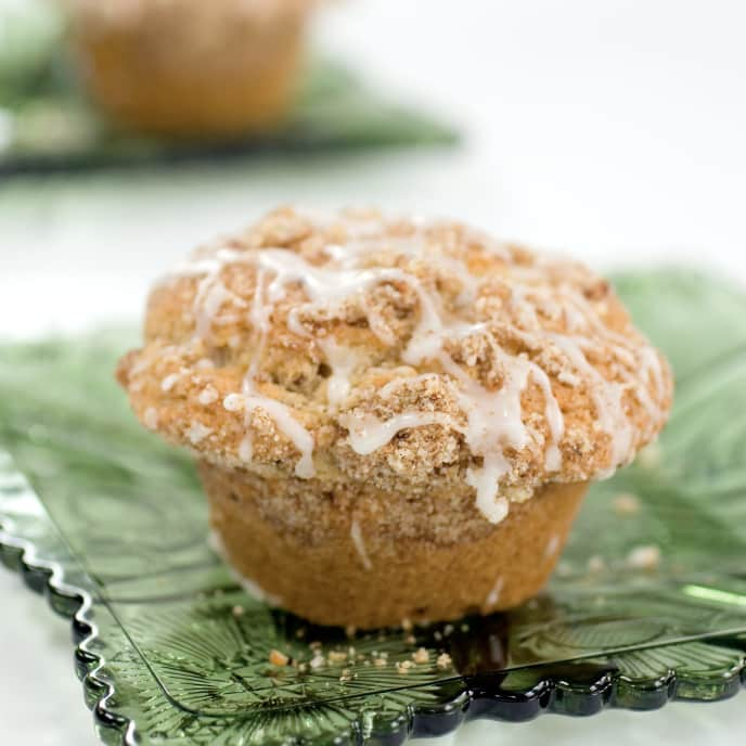 Coffeecake Muffins with Quick Confectioners' Sugar Icing