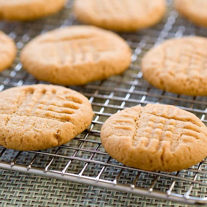 Low-Fat Peanut Butter Cookies