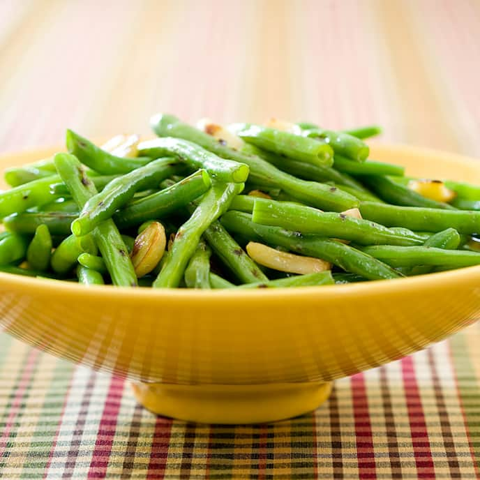 Roasted-Garlic Green Beans